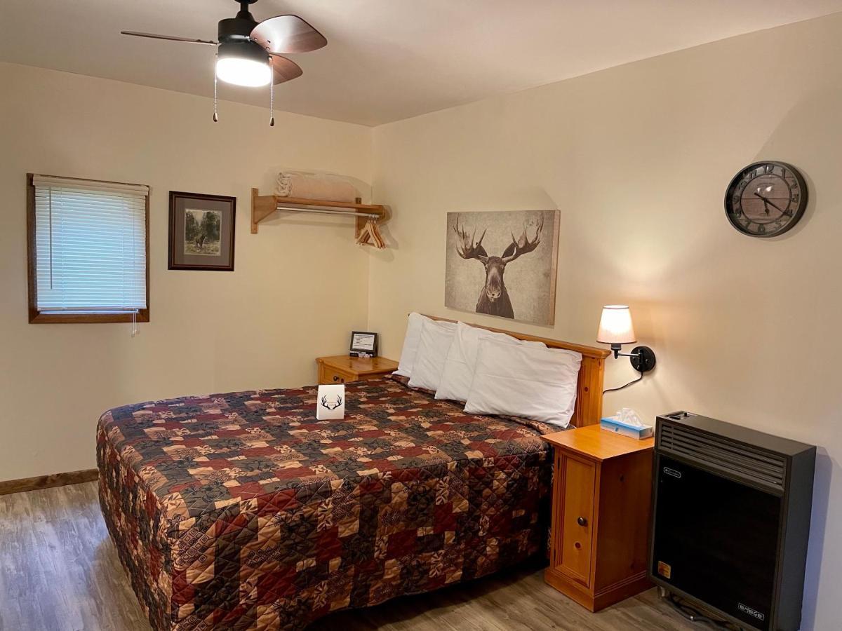 Whitetail Creek Resort Lead Exteriér fotografie