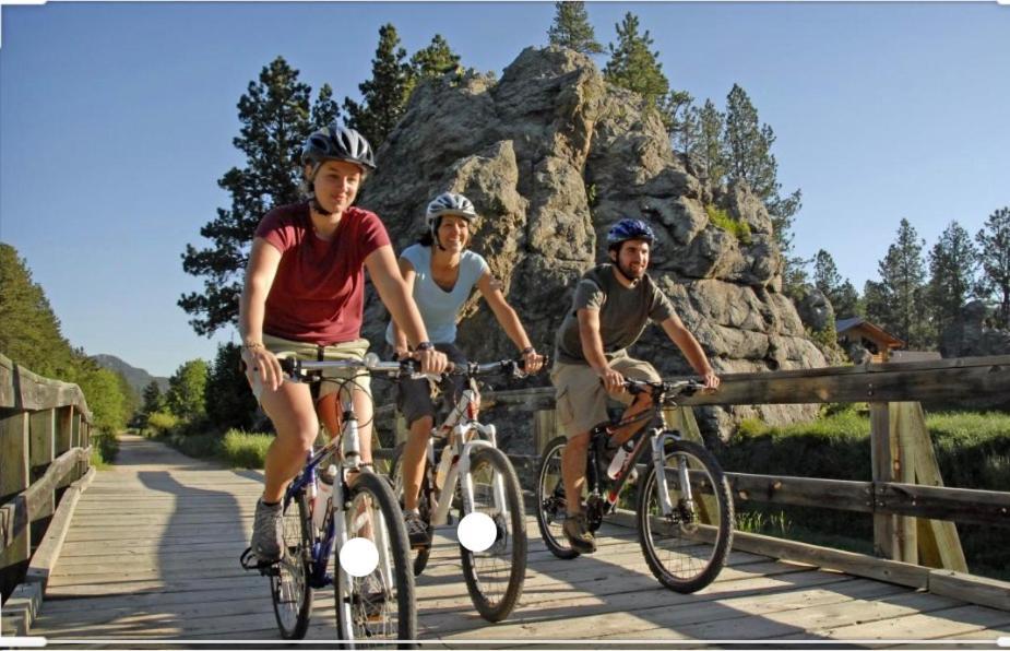 Whitetail Creek Resort Lead Exteriér fotografie